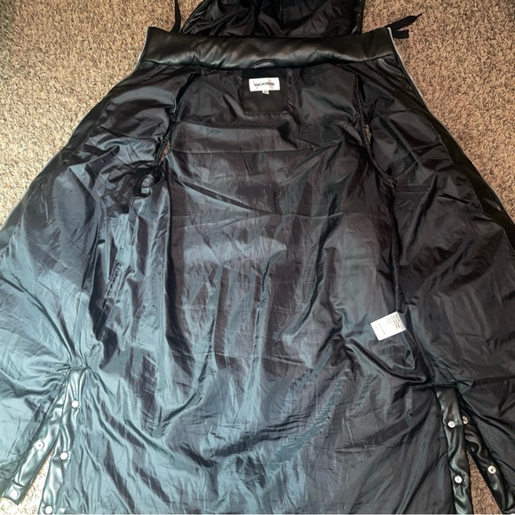Vigoss Sz L Hooded Black Vegan Faux Leather Quilted Puffer Vest Pockets Womens - Picture 14 of 14